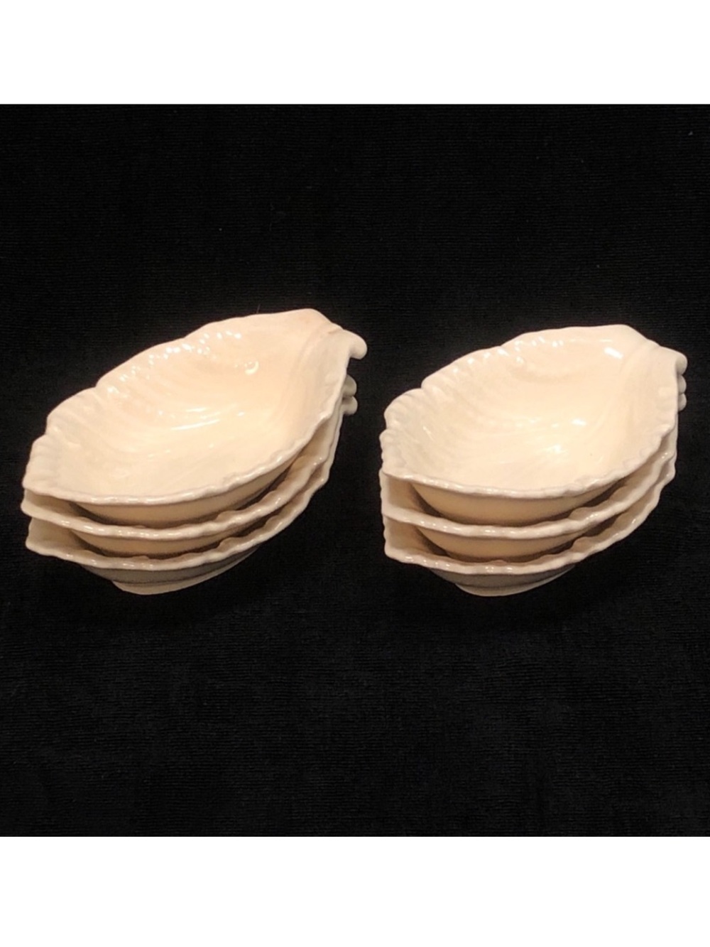 6 Leaf Shaped Salt Cellars / Nut Dishes